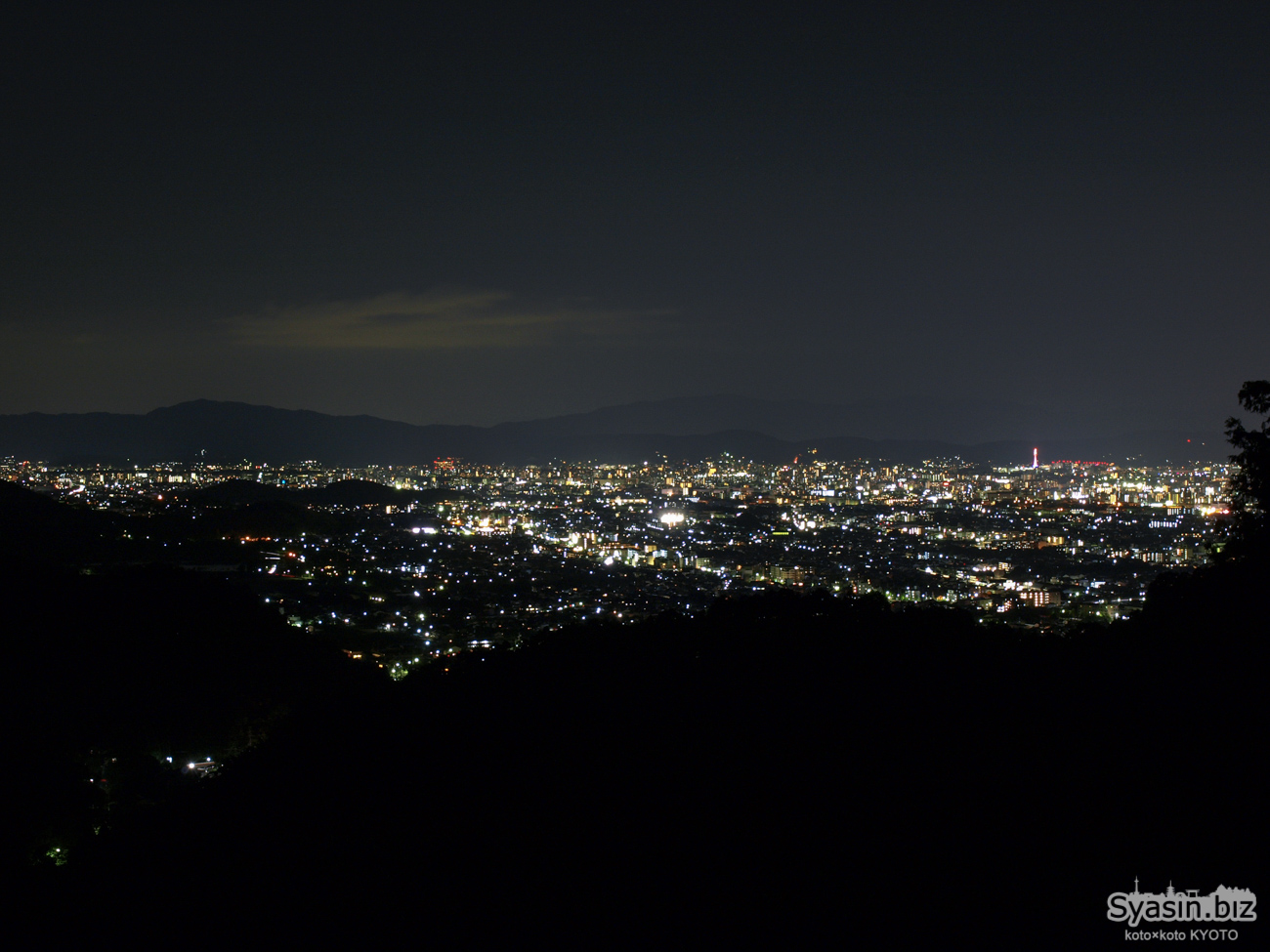 小倉山展望台 – 嵐山高雄パークウェイの夜景