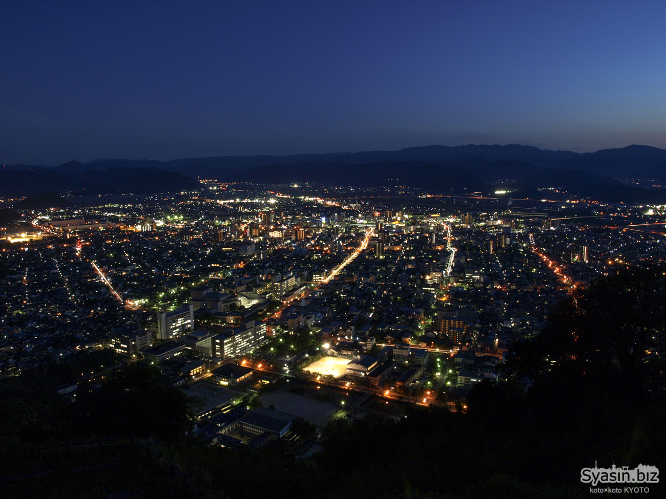 久松山（鳥取城址）の夜景 – 鳥取県鳥取市