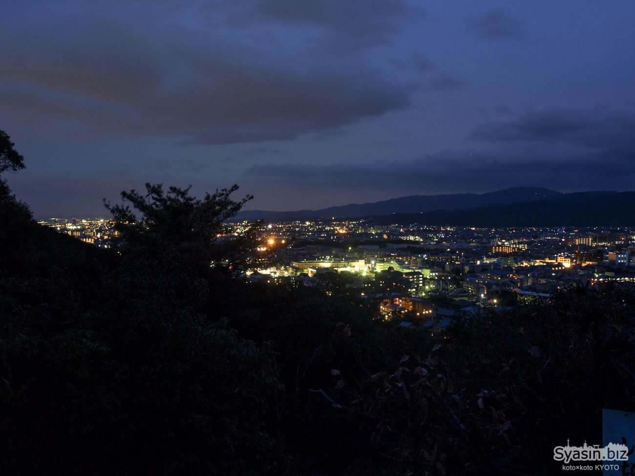 双ヶ丘の夜景 – 京都市右京区