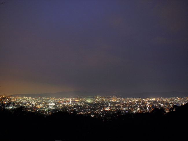 将軍塚の夜景 – 京都市東山区