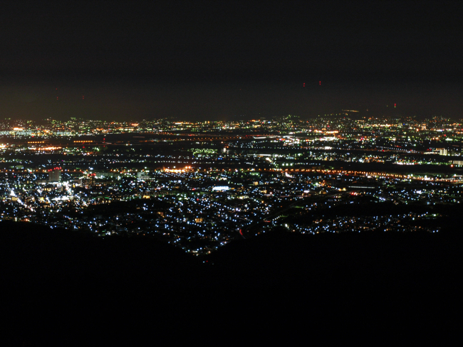 釈迦岳見晴台の夜景 – 京都市西京区