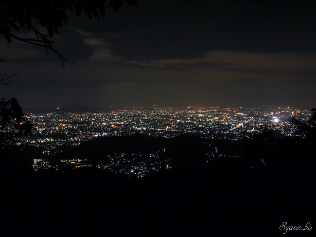 鷹峯桃山展望所の夜景 – 京都市北区